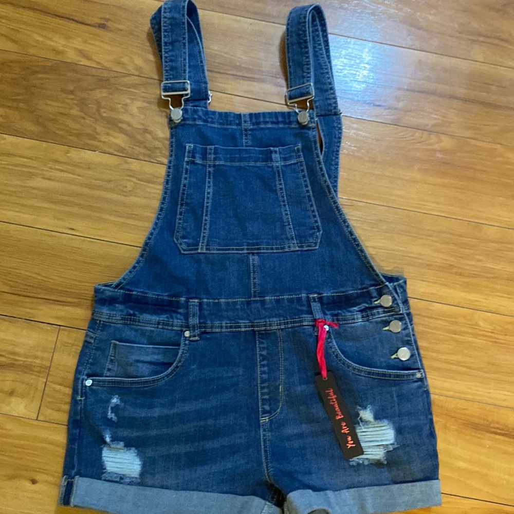 Brand new short overalls